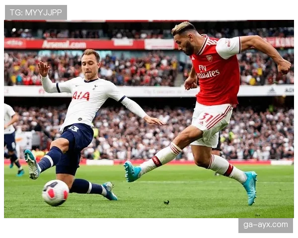 森林锋线双星闪耀英超，新赛季进攻火力全开