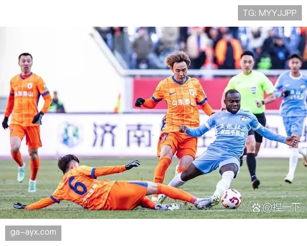 中超间歇期各队备战新赛季，年轻球员表现备受期待